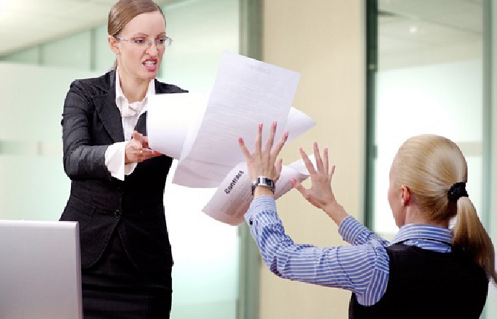 İş Hayatında Şiddet